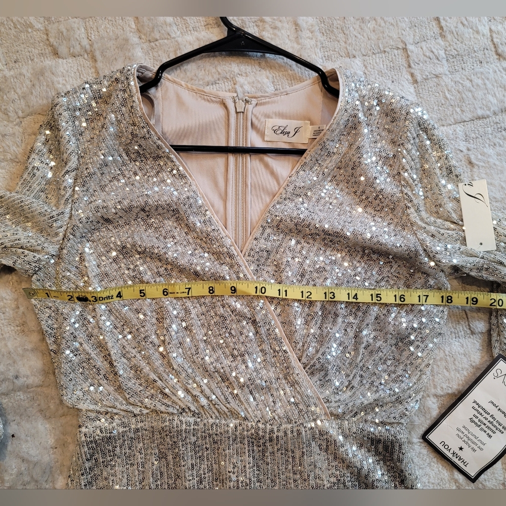NWT Eliza J Sequin Long Sleeve Cocktail Dress Silver Blouson Size 6 - Picture 11 of 14